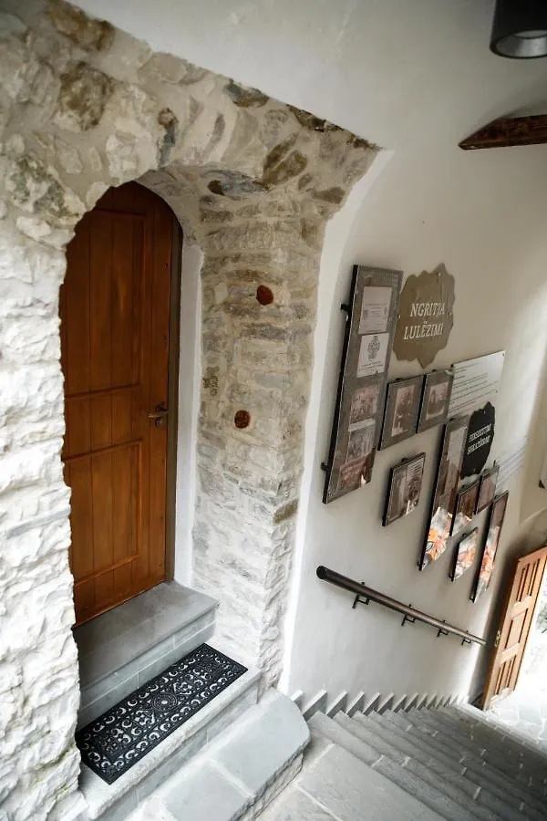Hotel SS KEKEZI Gjirokastër