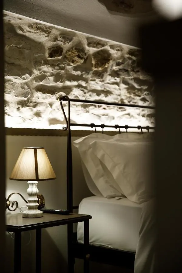Hotel SS KEKEZI Gjirokastër